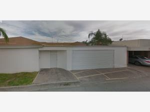 Casa en venta en Residencial Campestre la Rosita, Torreón — foto 2 de 7