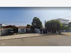 Casa en venta en Carlos Pacheco 4, Ensenada — foto 3 de 10