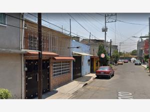 Casa en venta en Los Olivos, Tláhuac — foto 2 de 6