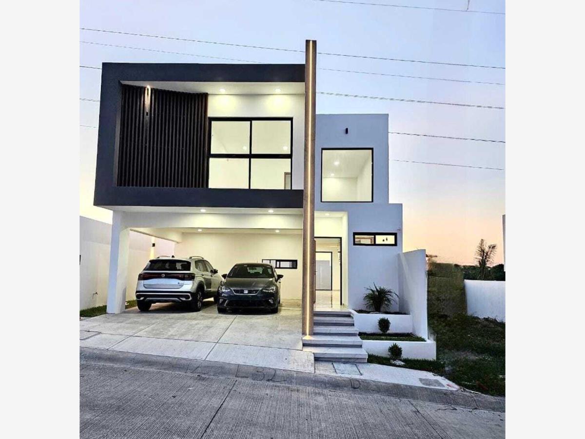 Casa en venta en Lomas del Dorado, Boca del Río — foto 1 de 6