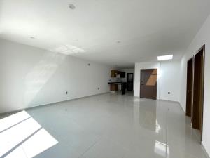 Casa en venta en Lomas de la Rioja, Alvarado — foto 3 de 6