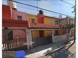 Casa en Sección Parques, Cuautitlán Izcalli, México