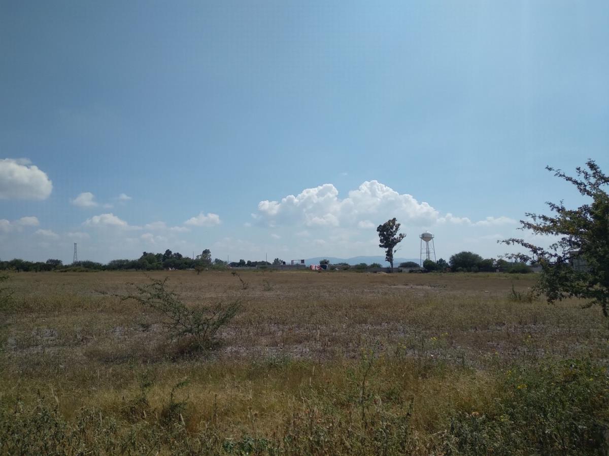 Terreno en venta en El Sauz Alto, Pedro Escobedo — foto 1 de 9