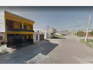 Casa en venta en Rincon de la Merced, Torreón — foto 2 de 12