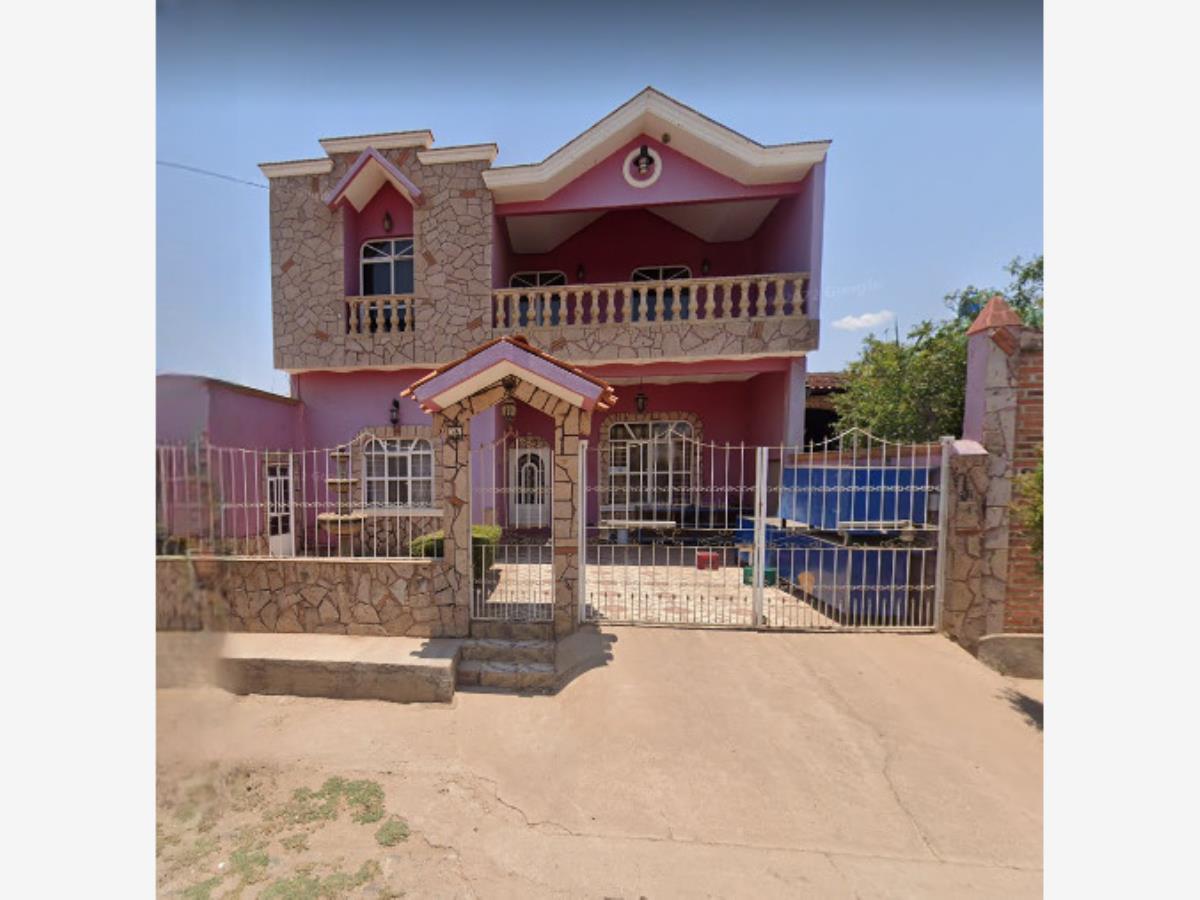 Casa en venta en El Arenal, El Arenal — foto 1 de 11
