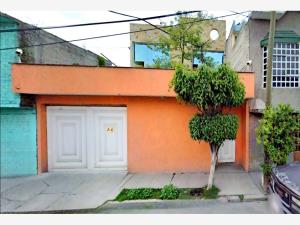 Casa en venta en Jardines del Tepeyac, Ecatepec de Morelos — foto 2 de 3