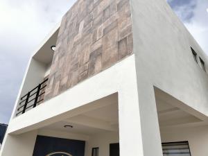 Casa en venta en Valle de los Almendros, Torreón — foto 3 de 44