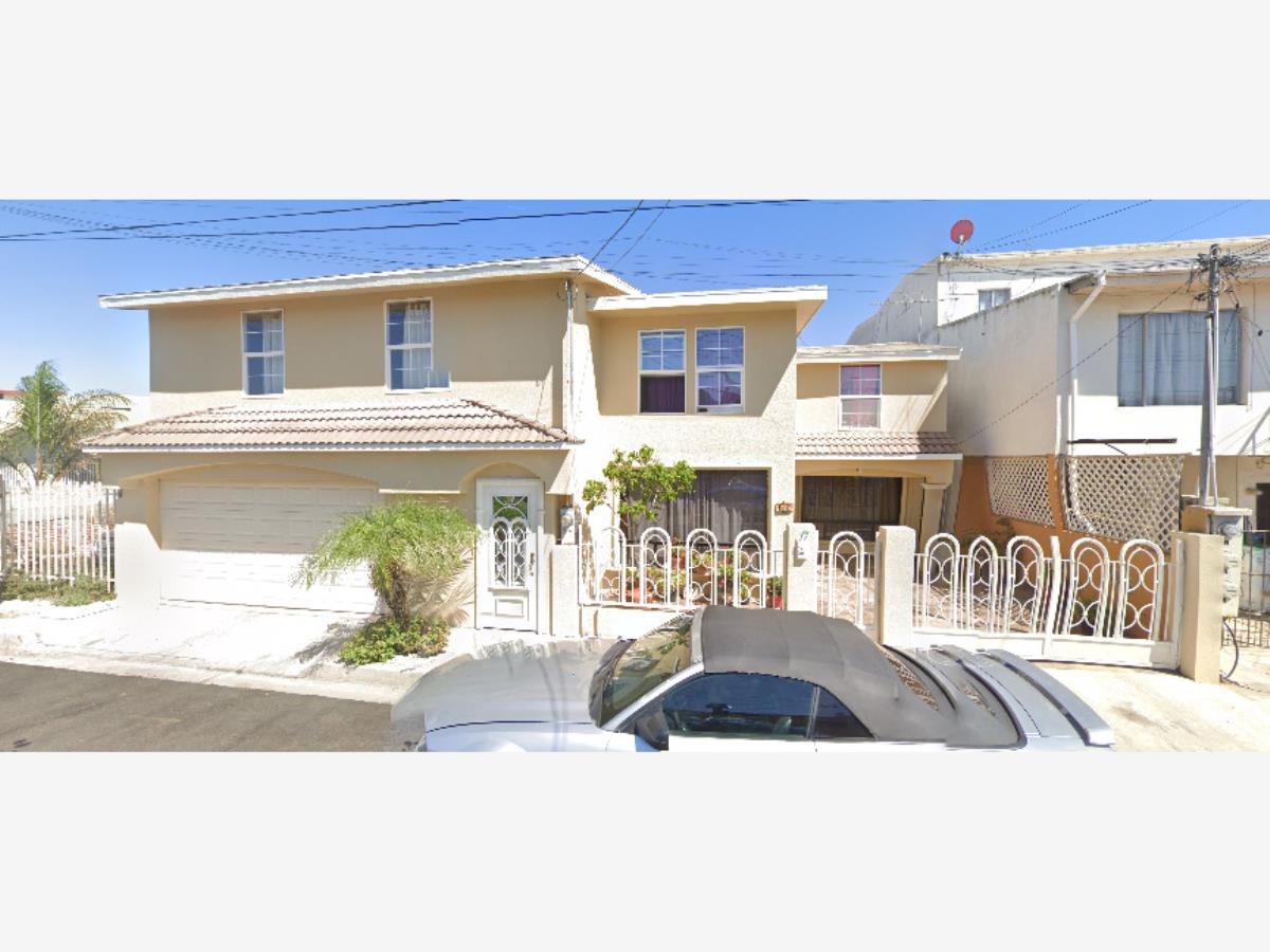 Casa en venta en Otay Universidad, Tijuana — foto 1 de 7