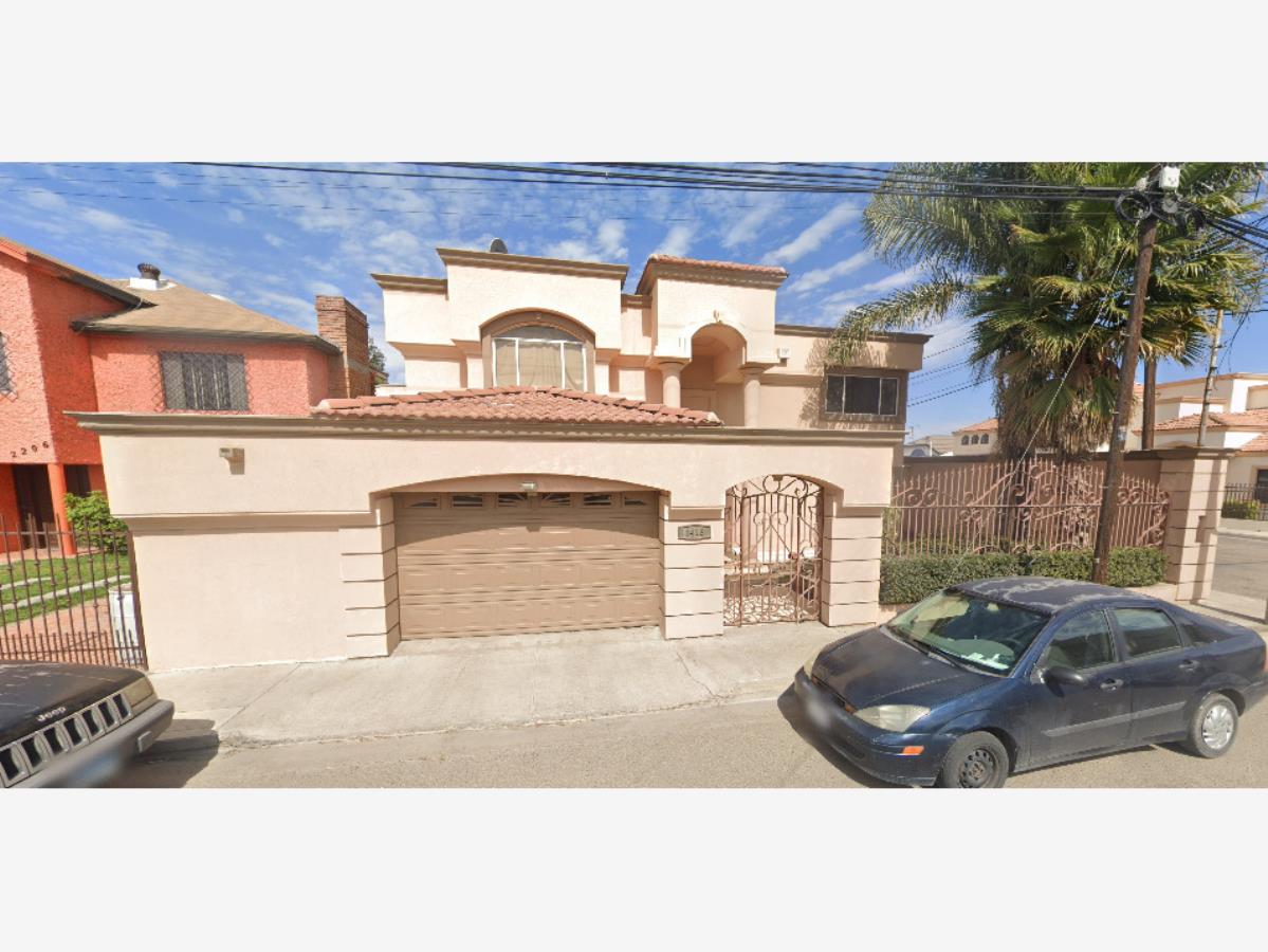 Casa en venta en Otay Constituyentes, Tijuana — foto 1 de 8