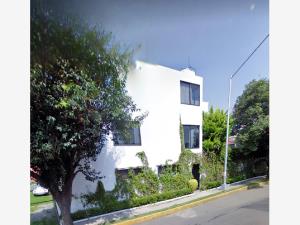 Casa en venta en Vergel de Coyoacan, Tlalpan — foto 3 de 10