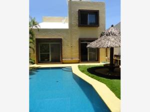 Casa en venta en Costa Azul, Acapulco de Juárez — foto 2 de 14