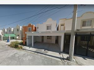 Casa en venta en Santa Lucía, Cadereyta Jiménez — foto 3 de 7