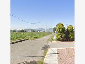 Terreno en venta en San Miguel Totocuitlapilco, Metepec, México Terreno en venta en San Miguel Totocuitlapilco, Metepec, México