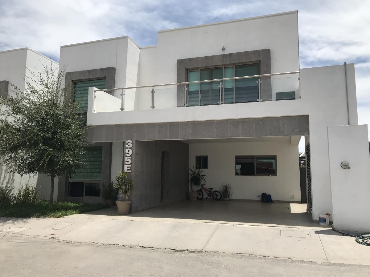 Casa en venta en Real del Nogalar, Torreón — foto 1 de 18