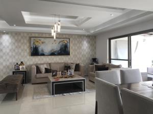 Casa en venta en Real del Nogalar, Torreón — foto 2 de 18