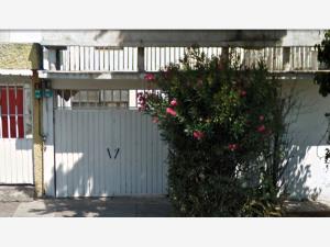 Casa en venta en Viveros de la Loma, Tlalnepantla de Baz — foto 2 de 18