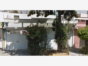 Casa en venta en Viveros de la Loma, Tlalnepantla de Baz — foto 3 de 18