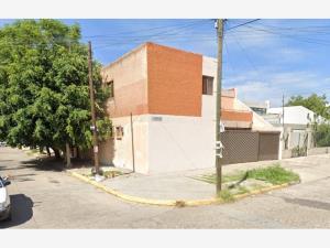 Casa en venta en Arbide, León — foto 3 de 3