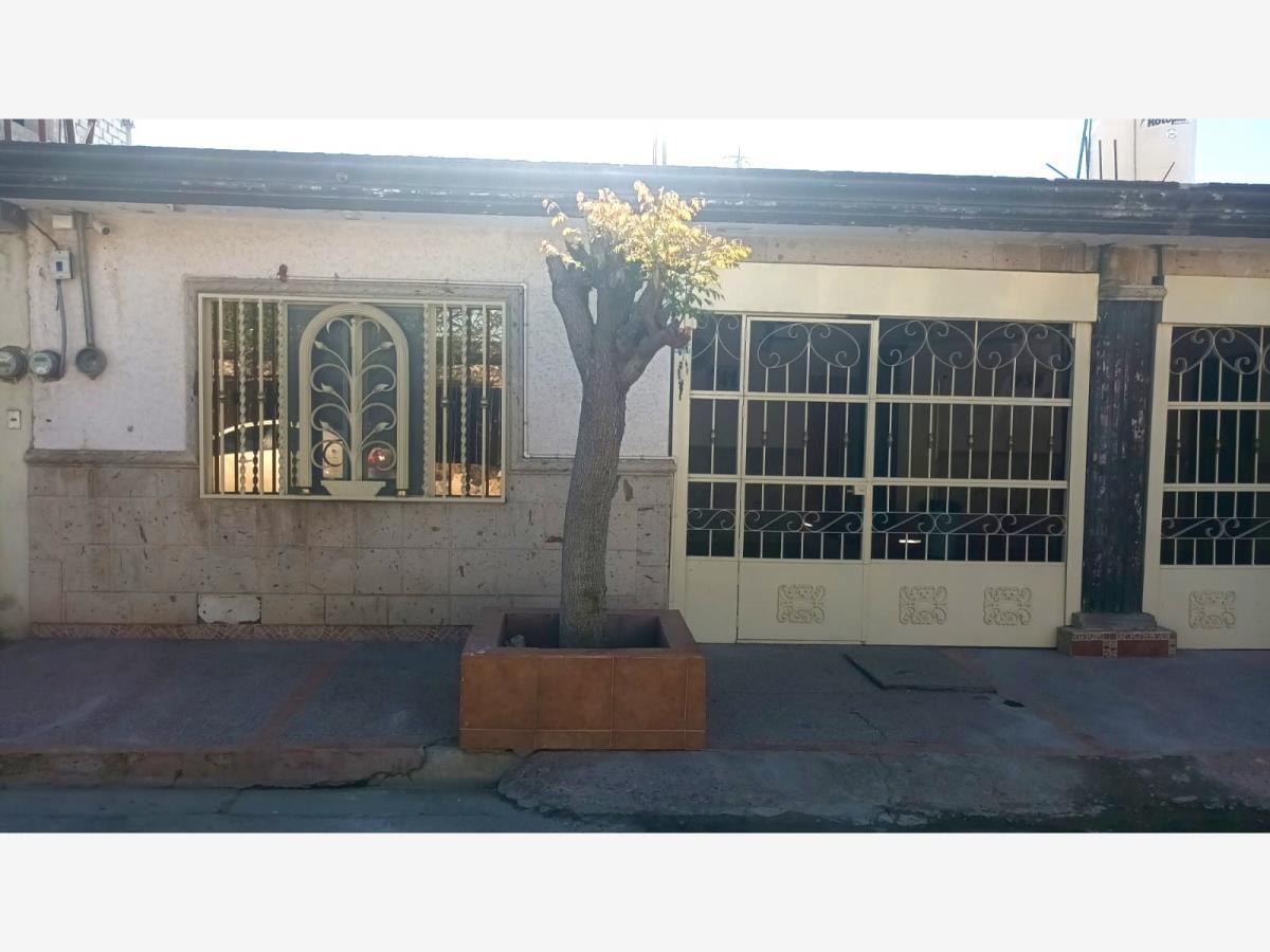 Casa en renta en Villa California, Torreón — foto 1 de 12