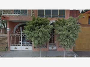 Casa en venta en Las Reynas, Salamanca — foto 3 de 12