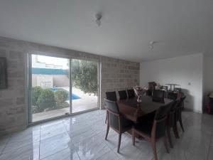 Casa en venta en Los Pinos, Saltillo — foto 2 de 16