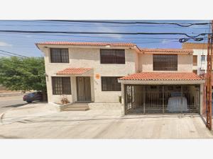 Casa en remate en Lomas Cuarta Sección, San Luis Potosí, San Luis Potosí