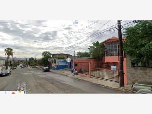 Casa en Colinas de Cuchuma, Tecate, Baja California