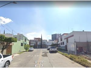 Casa en venta en Jardines del Country, Guadalajara — foto 3 de 14