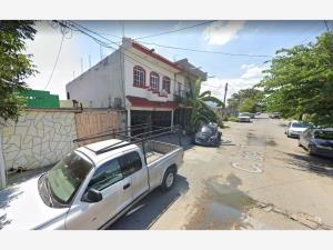 Casa en venta en Barrio de la Industria, Monterrey — foto 2 de 7
