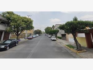 Casa en venta en Viveros de la Loma, Tlalnepantla de Baz — foto 2 de 15