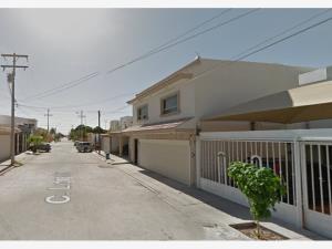 Casa en venta en San Felipe, Torreón — foto 2 de 3