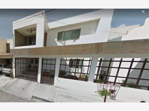 Casa en venta en Fuentes del Sur, Torreón — foto 3 de 3