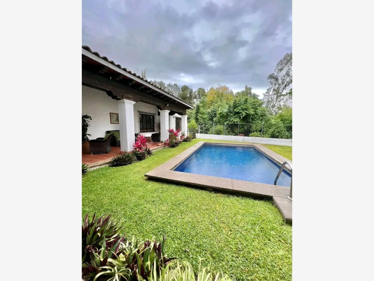 Casa en venta en Buenavista, Cuernavaca — foto 1 de 24