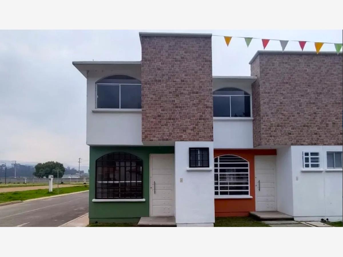 Casa en venta en Santiago Tianguistenco de Galeana, Tianguistenco — foto 1 de 18
