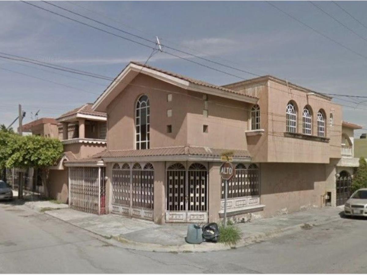 Casa en venta en Valle de San Carlos, San Nicolás de los Garza — foto 1 de 17