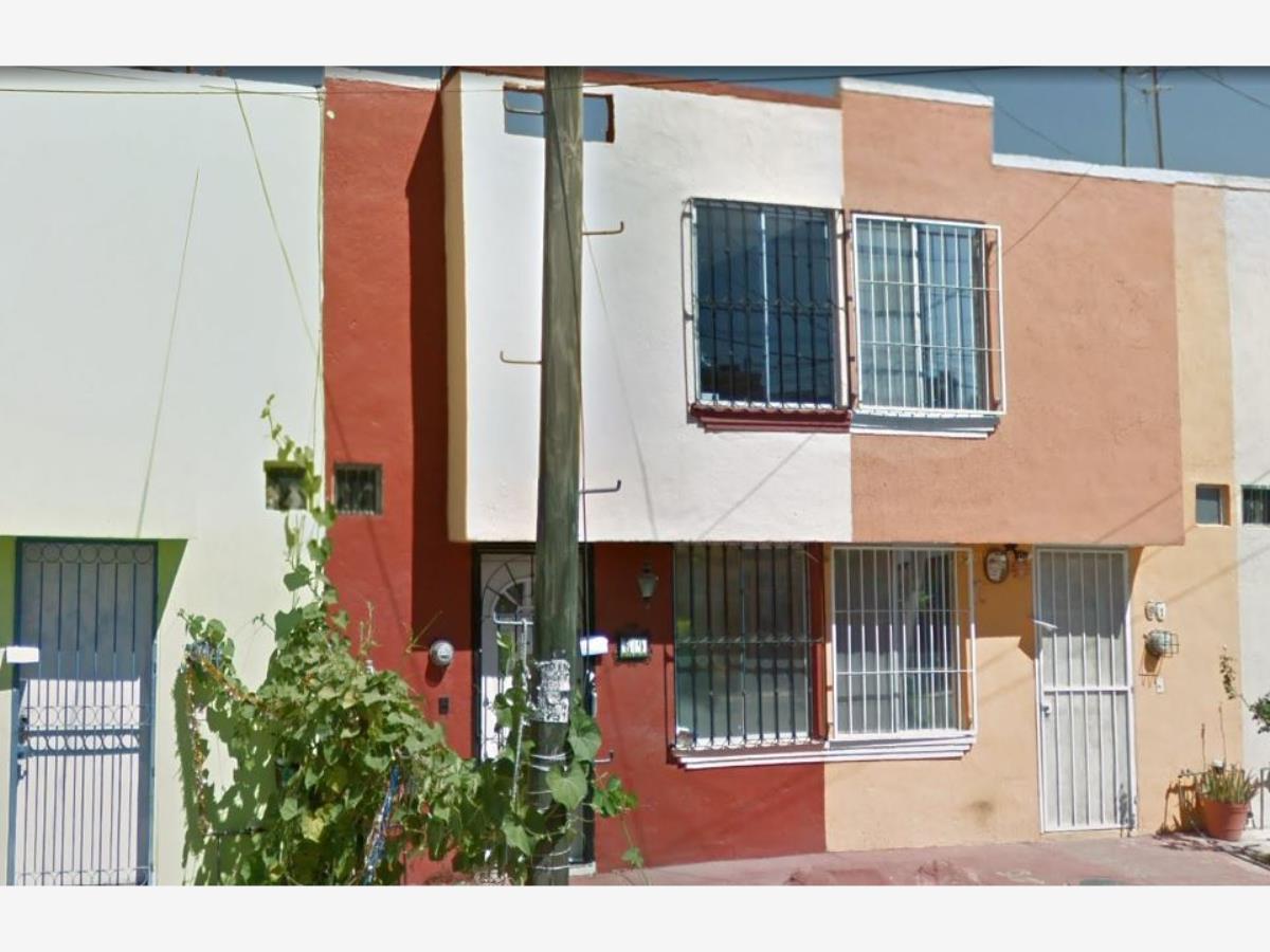 Casa en venta en Parques de Zapopan, Zapopan — foto 1 de 12