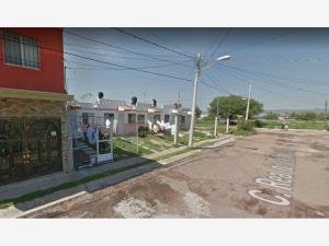 Casa en venta en Santa Isabel, Pabellón de Arteaga — foto 3 de 6