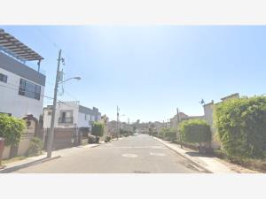 Casa en venta en Las Villas Santa Fe, Tijuana — foto 3 de 9