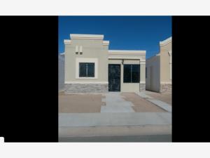Casa en Villa de Cortés, Mexicali, Baja California