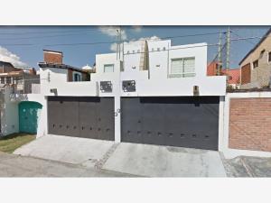 Casa en venta en Lomas de Santa Maria, Morelia — foto 2 de 12