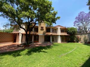 Casa en venta en Jardines En la Montaña, Tlalpan, Ciudad de México