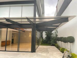 Casa en venta en Jardines del Pedregal de San Angel, Coyoacán — foto 2 de 43