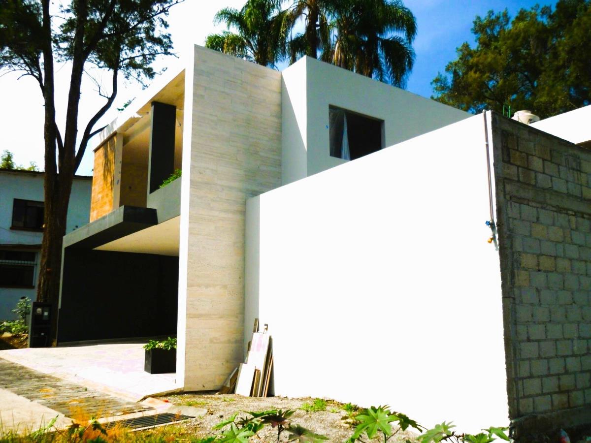 Casa en venta en Tetela del Monte, Cuernavaca — foto 1 de 38