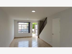 Casa en venta en Real de Valdepeñas, Zapopan — foto 2 de 5