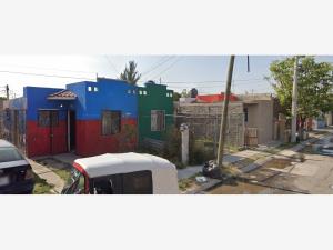 Casa en venta en Hacienda Santa Fe, Tlajomulco de Zúñiga — foto 2 de 7