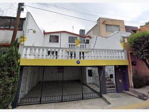 Casa en Las Alamedas, Atizapán de Zaragoza, México