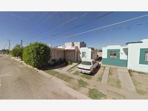 Casa en venta en Jacarandas, Navojoa — foto 3 de 8