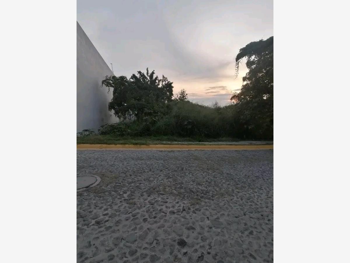 Terreno en venta en Burgos Bugambilias, Temixco — foto 1 de 12
