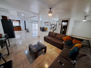 Casa en venta en Sabalo Country Club, Mazatlán — foto 2 de 44