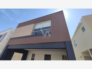 Casa en venta en Triana, Saltillo — foto 2 de 22